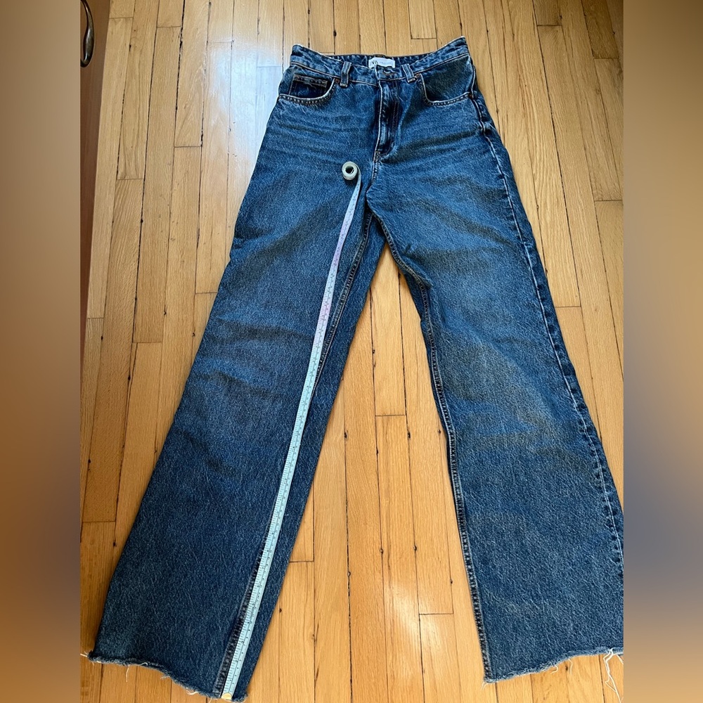Zara Mid-rise, Full Length, Blue Jeans, Size 4 - Picture 7 of 8